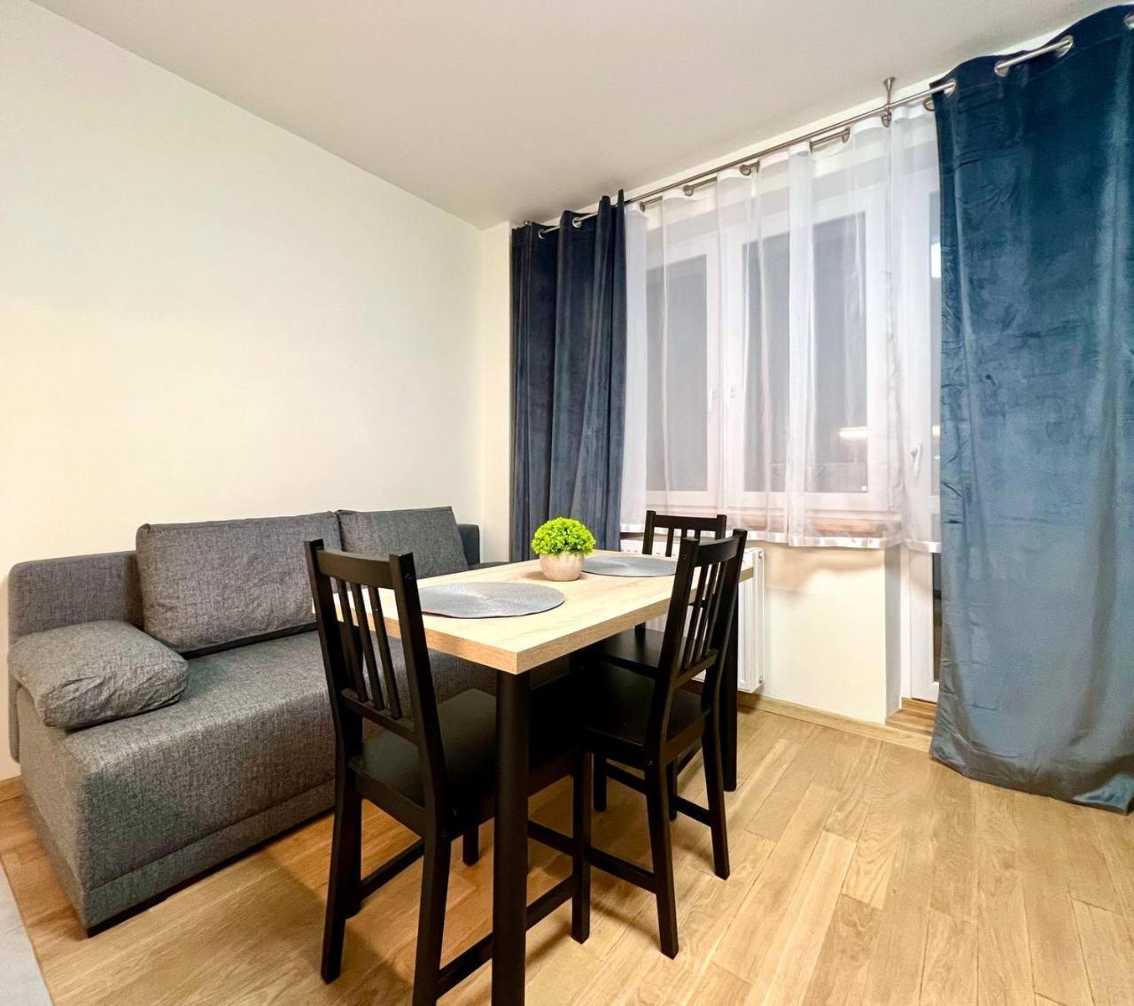 Apartmán K22 Galeria Mokotow A *